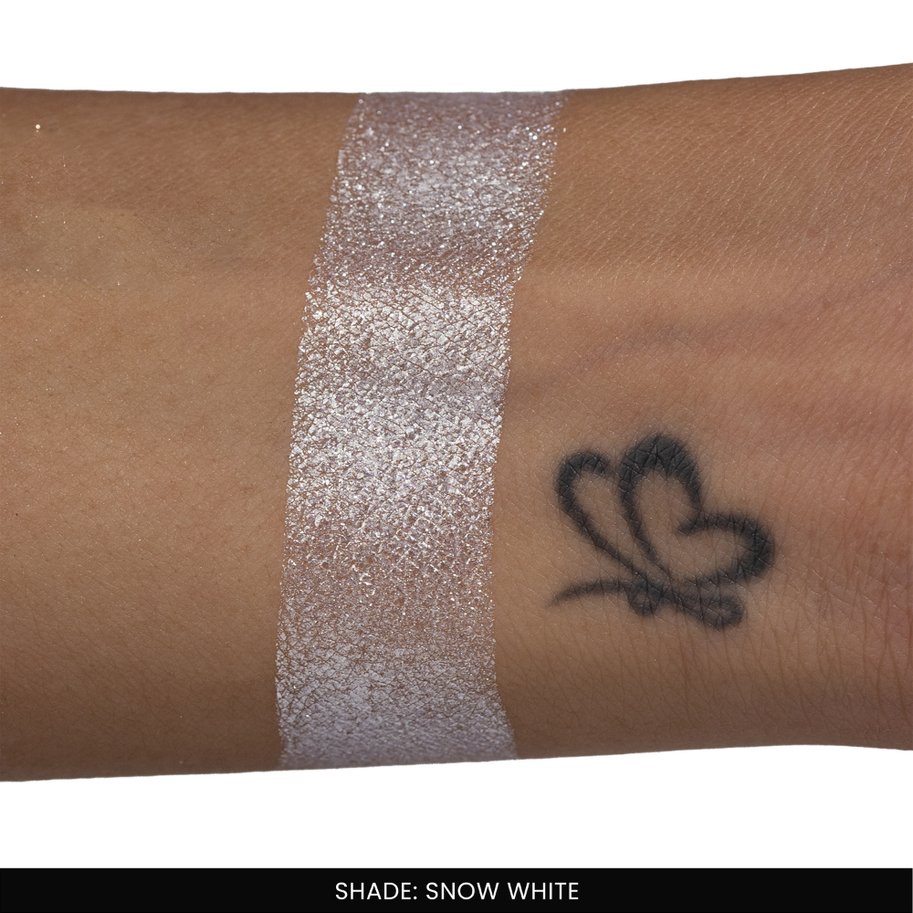 Snow White Single Metallic Pressed Eyeshadow | Pigmented | Long-Wearing