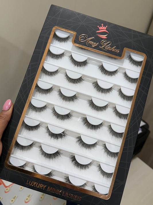 Plum 16 Pair Box