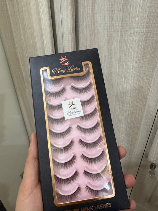 Amy Lashes